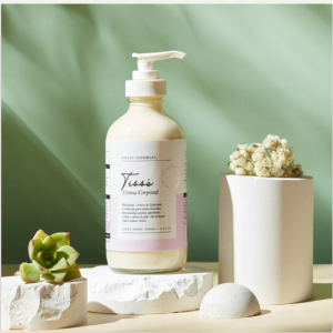 CREMA CORPORAL PIEL SENSIBLE 250 ML